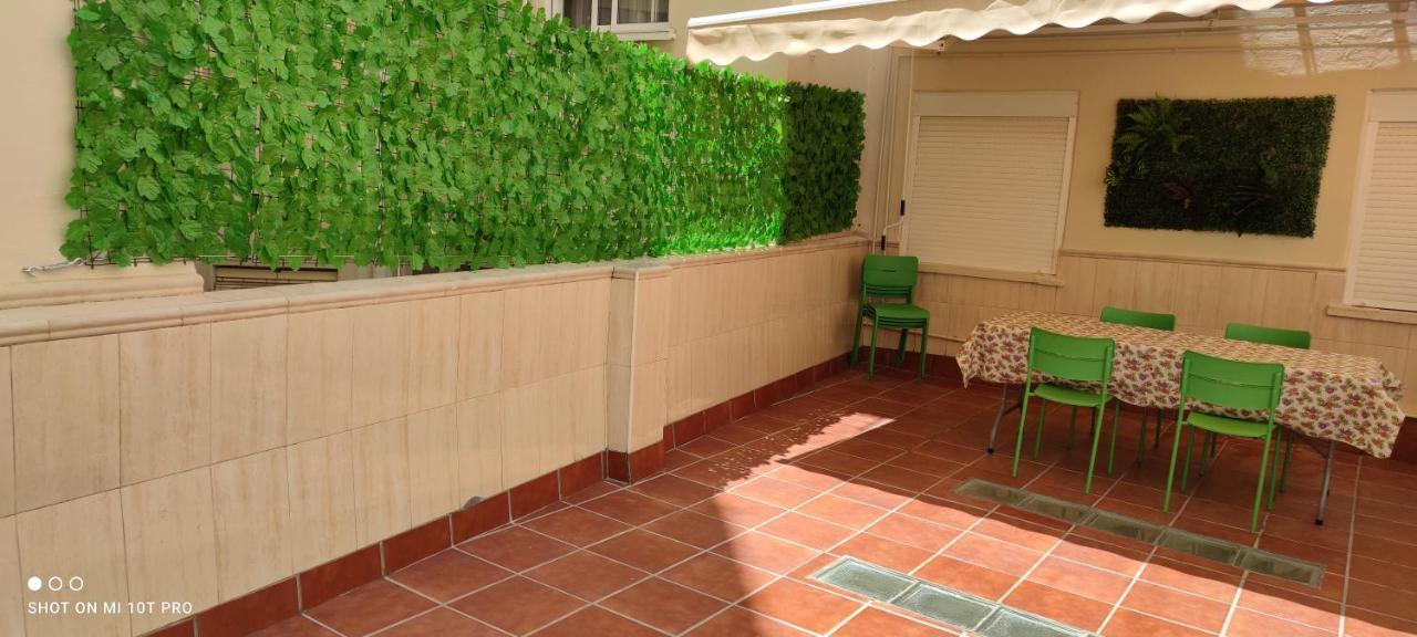 Tranquilidad En El Centro De La Ciudad Málaga Exterior foto